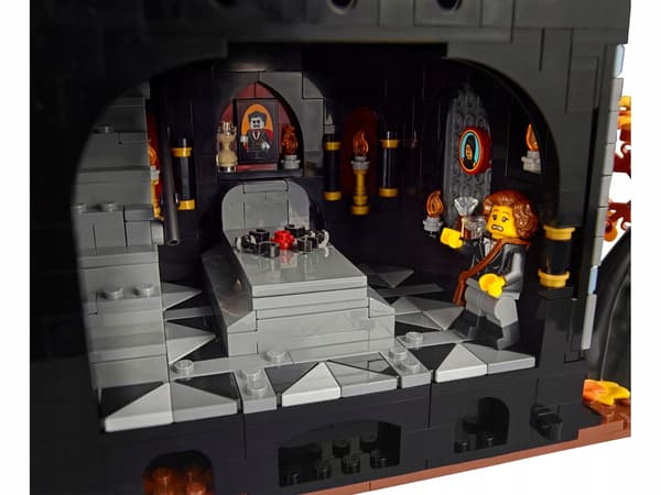 LEGO BrickLink Designer Programme 910049 Adventure in Transylvania: The Castle