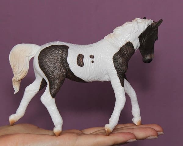 BASHKIR CURLY MARE (XL) [FIGURINE]