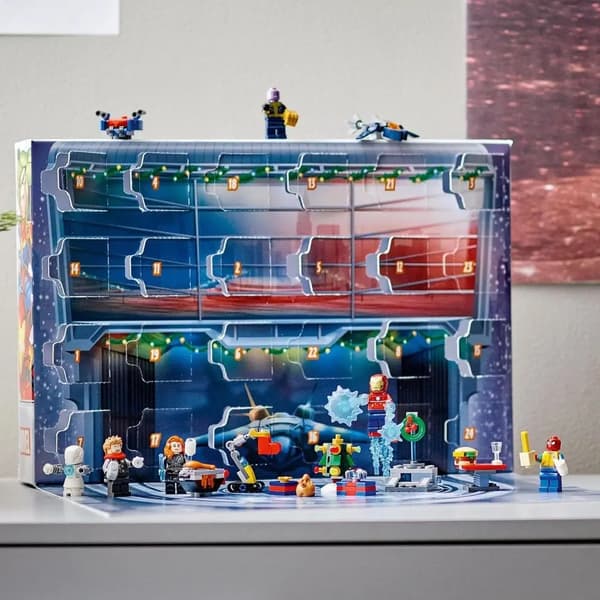 LEGO Super Heroes Avengers 2022 Advent Calendar – 76196 Bricks