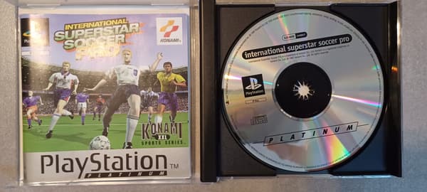 International Superstar Soccer Pro, PlayStation, PS1 – please note the description!