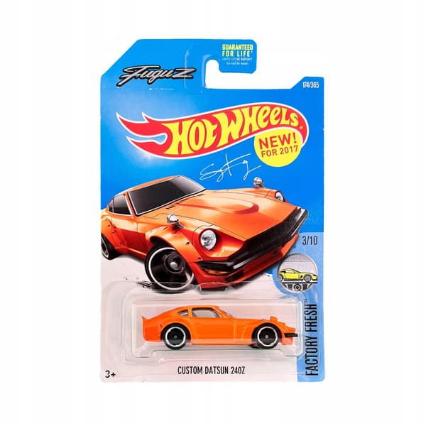 HOT WHEELS CUSTOM DATSUN 240 + PROTECTOR