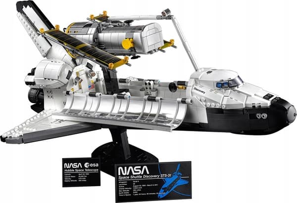 LEGO Building Set: NASA’s Discovery Space Shuttle