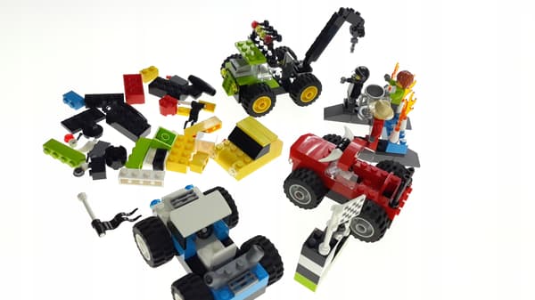 Lego Creator 10655 Monster Trucks Building Set