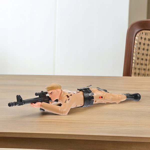 2 PLASTIC CRAWLING ARMY SOLDIERS FOR BOYS