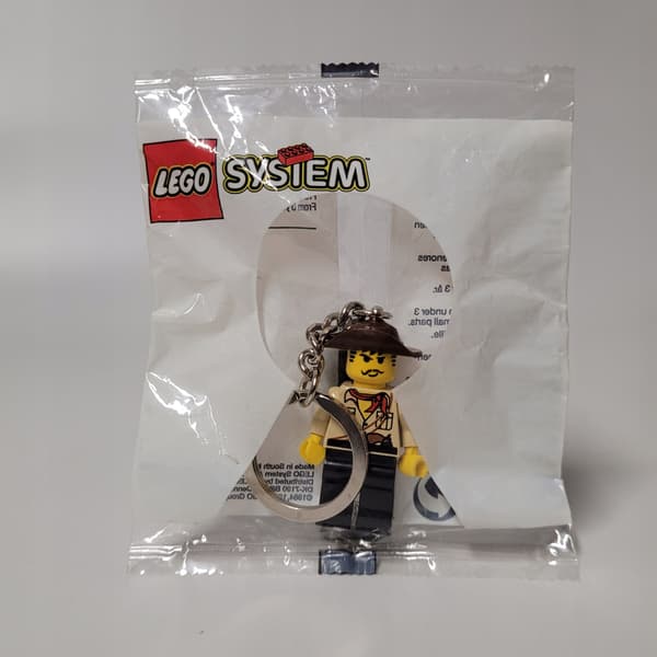Lego Adventurers Johnny Thunder System KC140 minifigure keyring, MISB, 1998