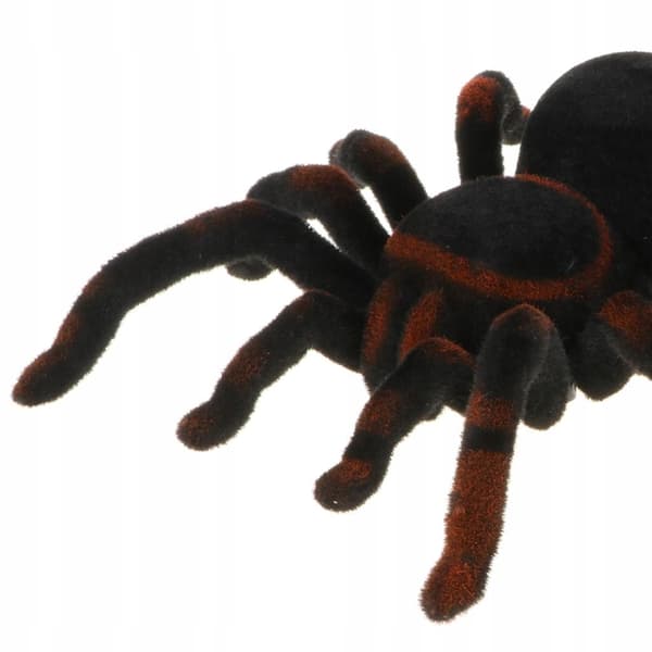 RC Creepy Spider Prank Joke Insect Bug Toy – Infrared Remote Control