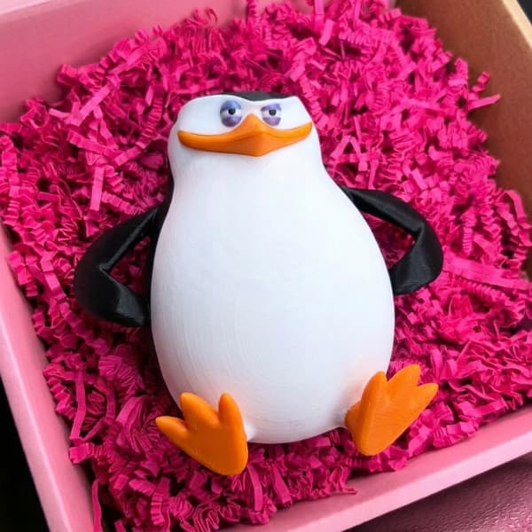 PINGWIN SKIPPER MADAGASCAR 3D FIGURINE STATUETTE BY MEM KOWALSKI – LARGE GIFT