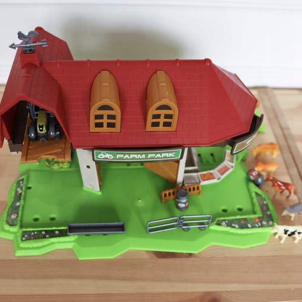 WOOPIE Farm Set: Tractors + Figures, 42 pieces