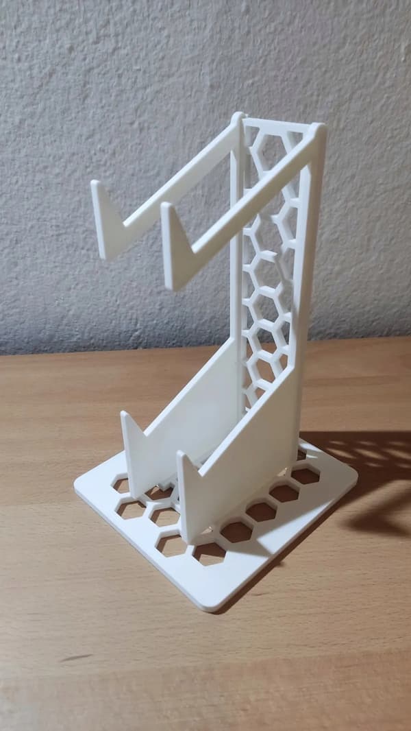 Teired Controller Stand