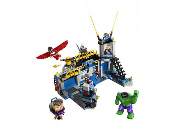 LEGO Super Heroes 76018 Hulk: Lab Wreckage.
