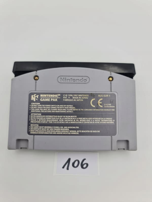 NINTENDO 64 BOMBER MAN 64