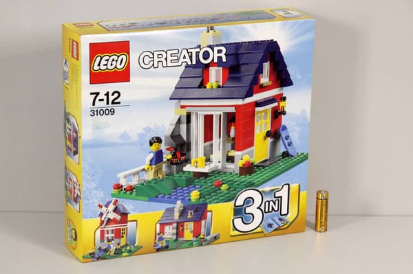 LEGO Creator 3-in-1 31009 – Little House