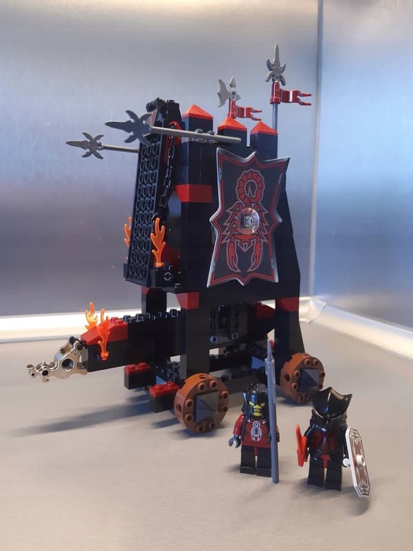 LEGO Castle 8800 Vladek's Siege Engine