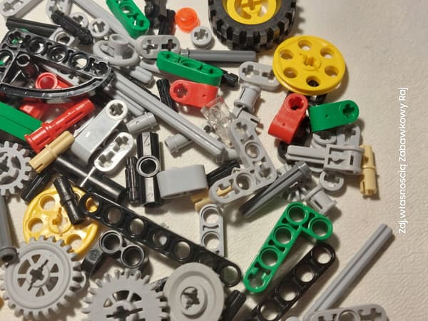 LEGO 8281 Mini Tractor