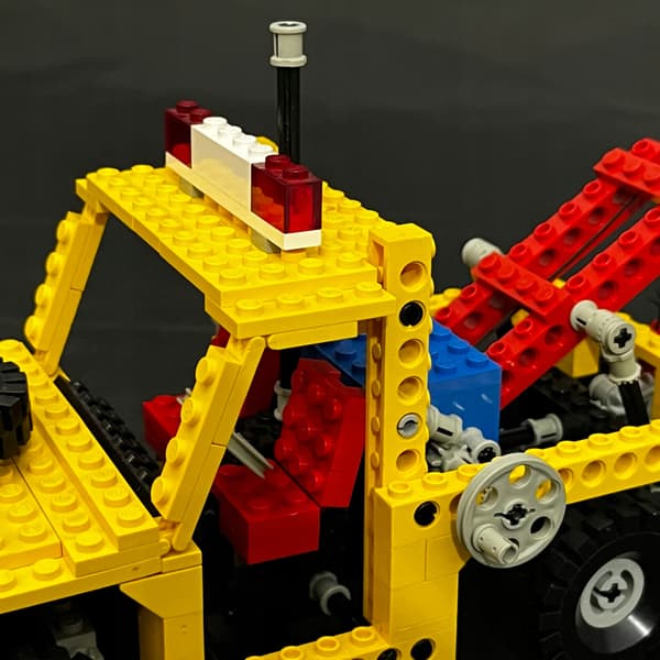 8846 LEGO Tow Truck