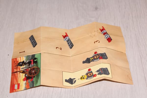 LEGO CASTLE 4807 Fire Attack SET INSTRUCTIONS