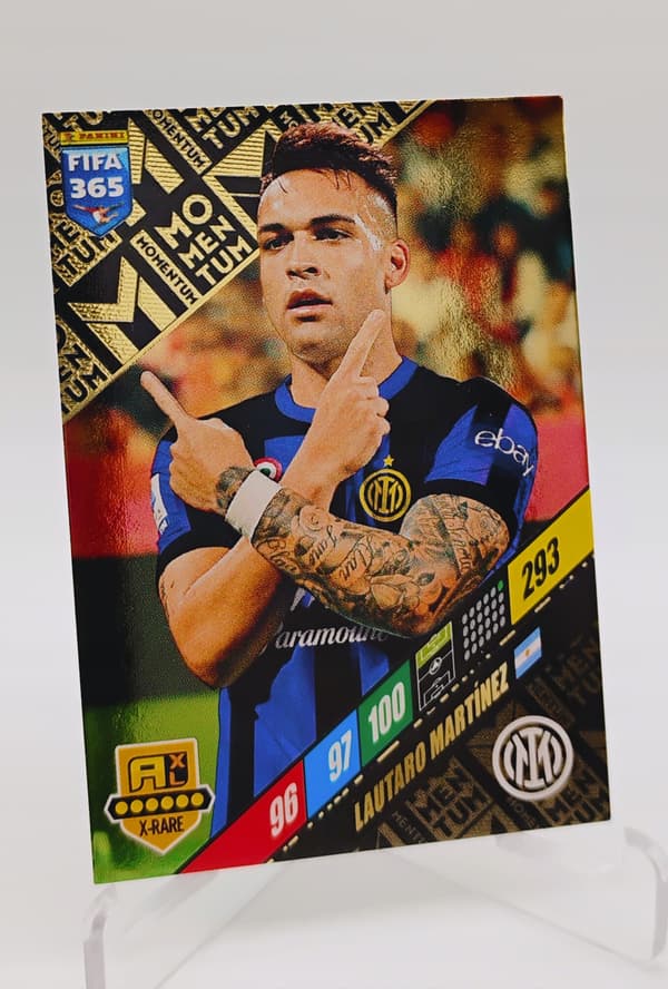 Panini FIFA 365 2024 Momentum Inter Martinez