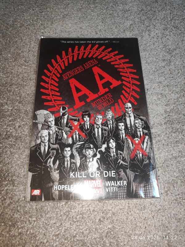 Marvel Comics Avengers Arena Kill or Die – English version (T-shirt)