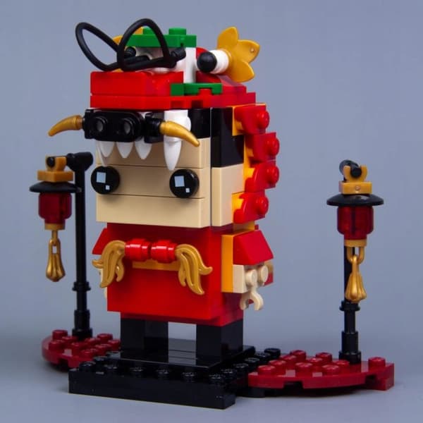 LEGO BRICKHEADZ SET - 40354 - BOY PERFORMING THE DRAGON DANCE