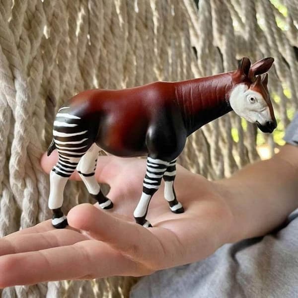 Safari Ltd - Forest Okapi Figure 100732