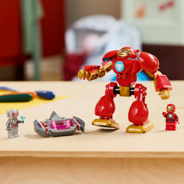 LEGO Marvel: Ultron vs Iron Man 11209