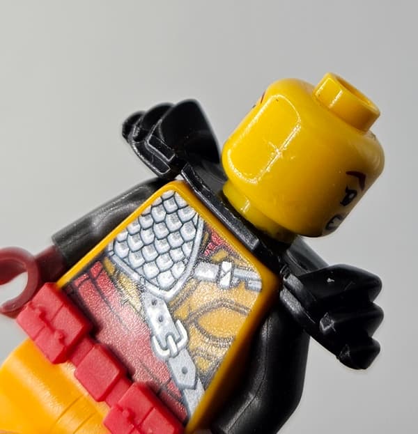 LEGO NINJAGO minifigure njo0477 njo477 Skylor – Hunted DEFECT /