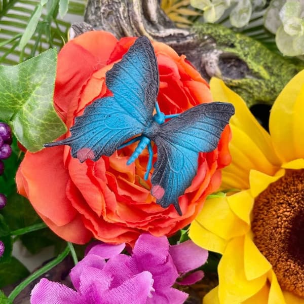 Safari Ltd. TOOB Figure Set – Butterflies
