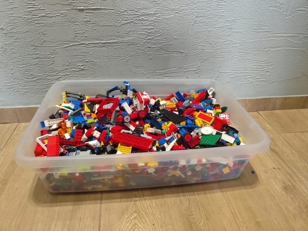 Lego Mix bricks, 5.5 kg, V8