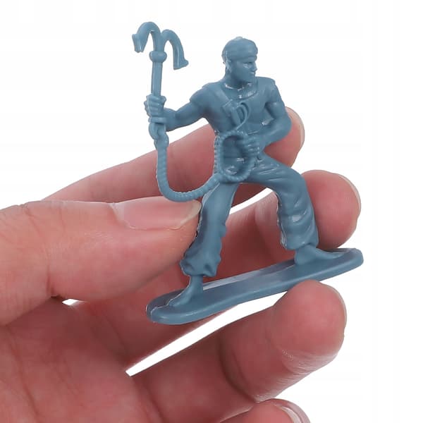 SET OF CHILDREN’S PLASTIC PIRATE AND SOLDIER FIGURES