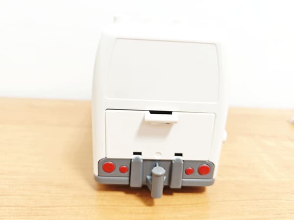 Lego Duplo bricks: car, bus, zoo, safari