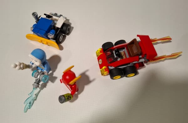 LEGO DC Super Heroes: 76063 – The Flash vs Captain Cold