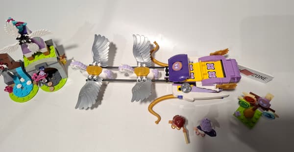 LEGO Elves: 41077 – Airy’s Pegasus Sleigh