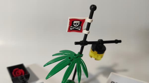 Lego Pirates: 7070 – Raft with Catapult