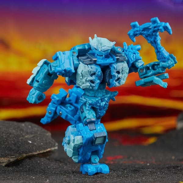 Transformers Generations Legacy United Leader Class Action Figure: Star Raid