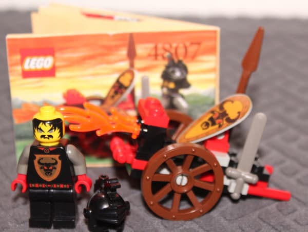 LEGO CASTLE 4807 Fire Attack SET INSTRUCTIONS