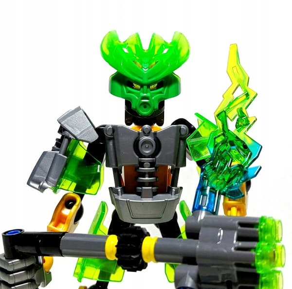 LEGO BIONICLE JUNGLE DEFENDER – UNIQUE 2015 NEW ORIGINAL 70778