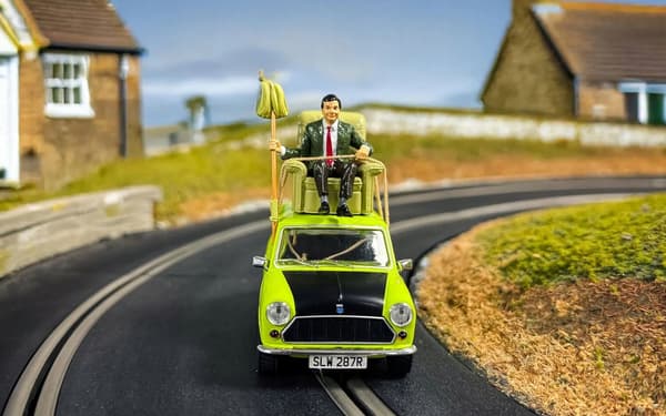 Scalextric Mr Bean Mini DIY Car Model scale: 1:32