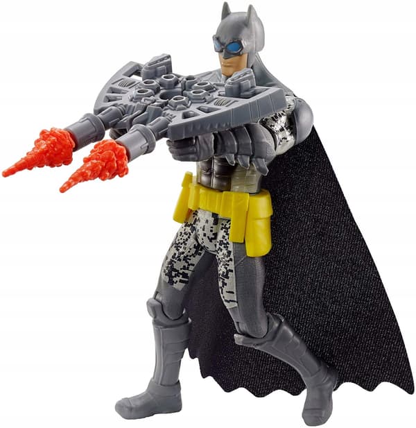 DC BATMAN ORIGINAL BATMAN ARMOUR ARCTIC FIGURINE