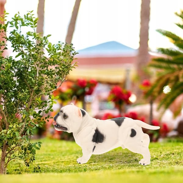 A SIMULATED MODEL OF A BULGOG DOG MADE FROM DURABLE PLASTIC