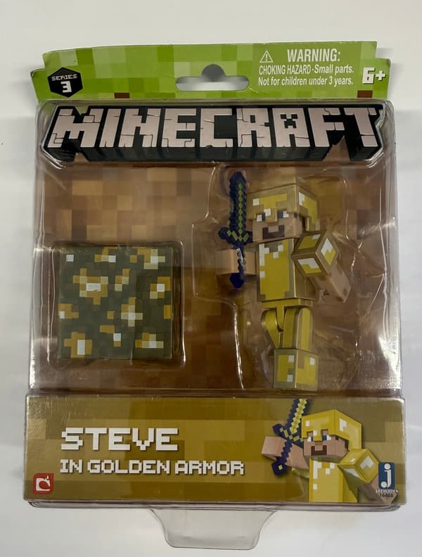 MINECRAFT STEVE FIGURINE IN GOLD ARMOUR