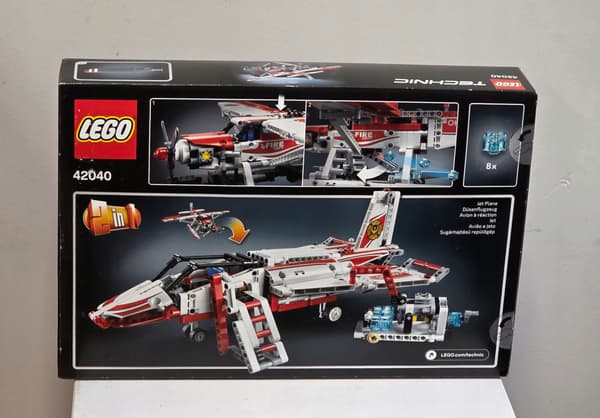 LEGO Technic 42040 Firefighting Aeroplane