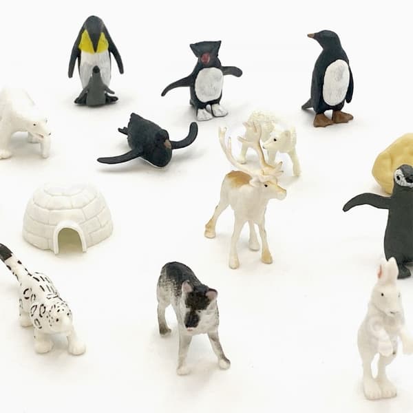 WOOPIE Arctic Animals Figurine Set, 16 pieces