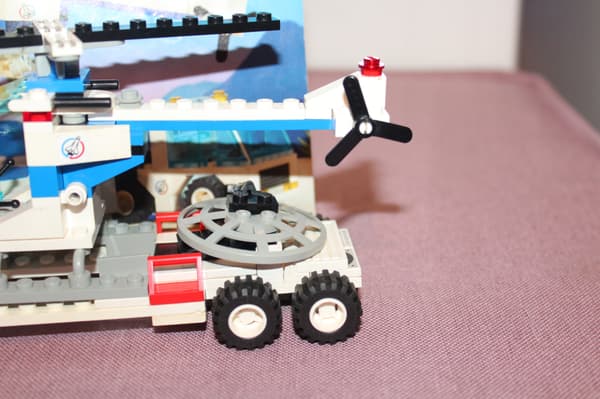 LEGO CITY TOWN 6336 INSTRUCTIONS: Launch Response Unit – A UNIQUE SET