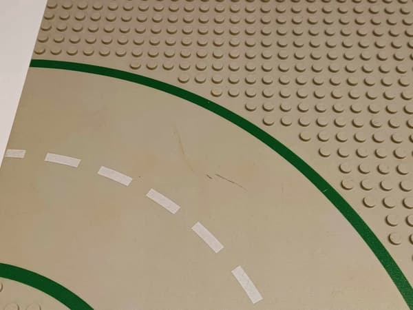 190A24. LEGO thin building plate, 32x32, damaged