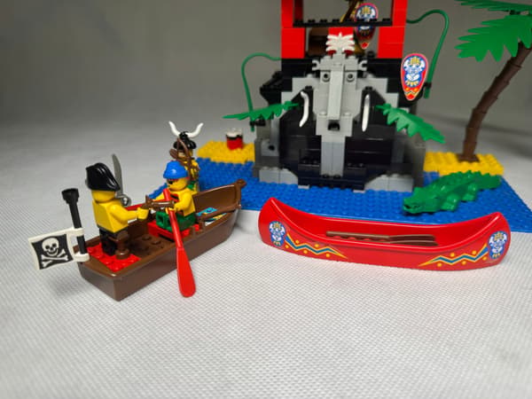 LEGO Pirates 6264 Forbidden Cove