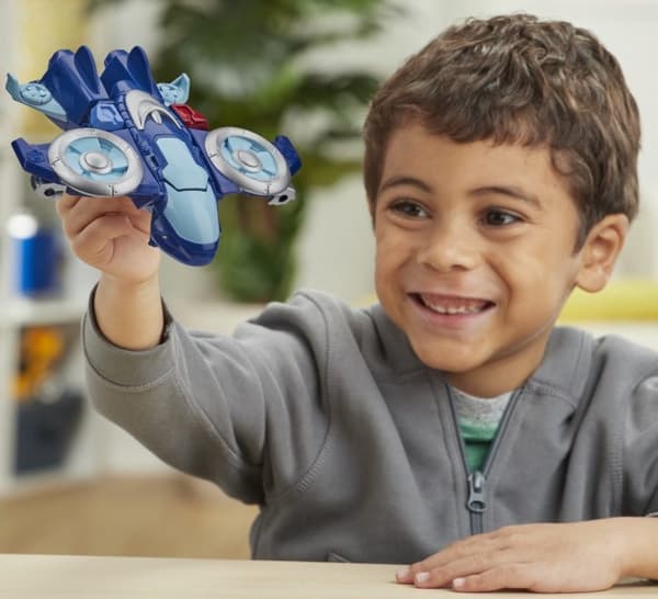 Whirl The Flight figurine from Transformers Rescue Bots