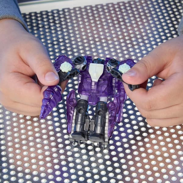 HASBRO Transformers Cyberworld Energon Surge Megatron Figure