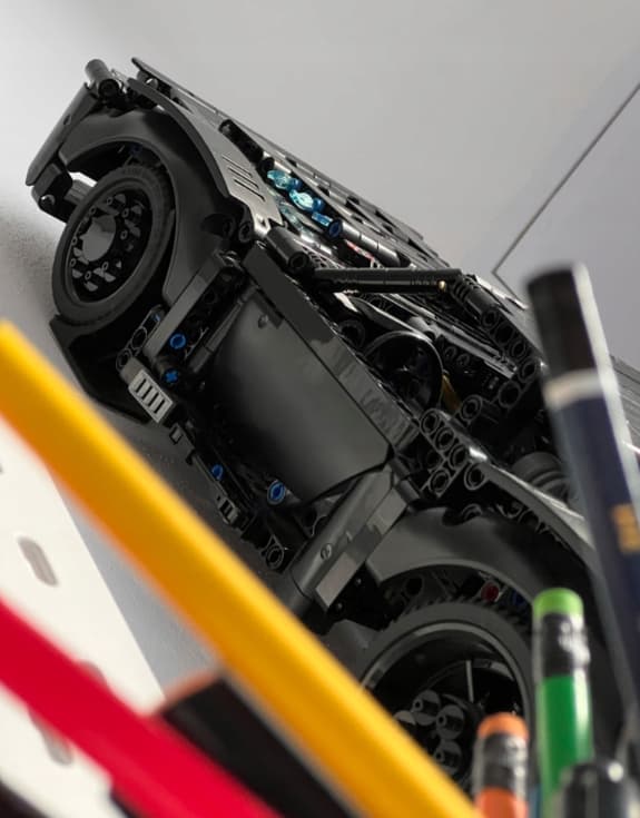 Wall mount for the LEGO Technic 42127 BATMOBILE model