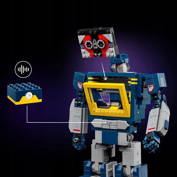 LEGO Icons 10358 Transformers: Soundwave