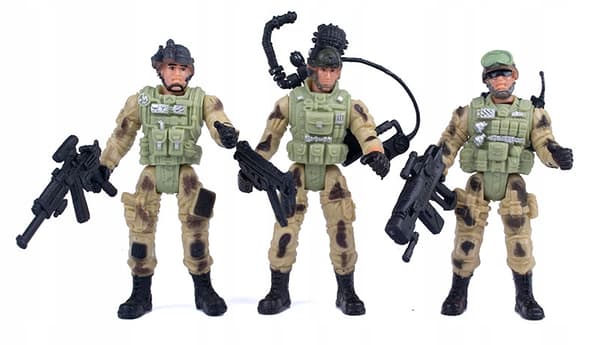 SOLDIER FIGURINES – MILITARY BASE – ARMY – COMMANDOS